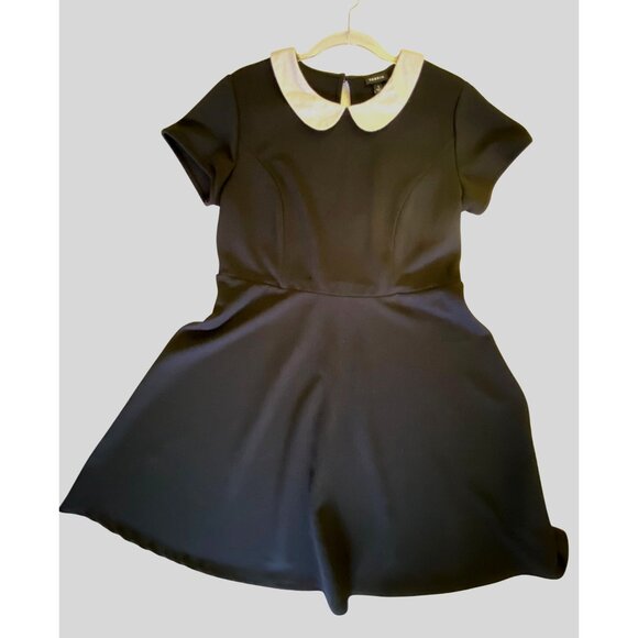 Torrid Black White Collar Dress Size 1 14/16 1X Whimsy Goth Wednesday School Y2k - Picture 3 of 8